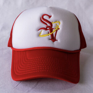 SUEDE VENUS RED WHITE MESH EMBROIDERED TRUCKER BASEBALL SNAPBACK HAT